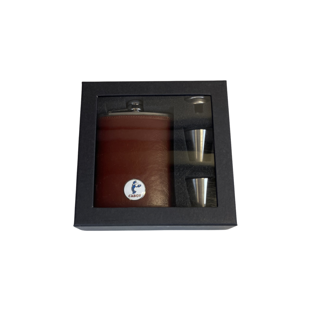 Ahead Cabot Cliffs Leather Flask Set